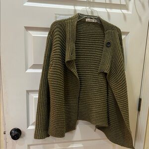 Cozy Olive Green Women's Cardigan